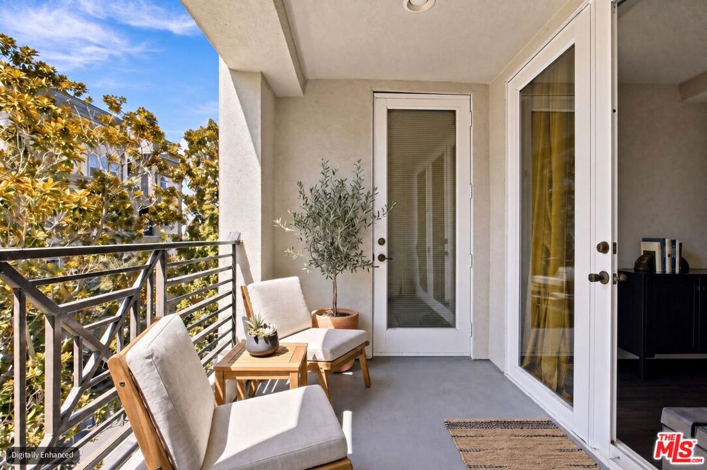 2233 Martin 309, Irvine CA 92612 - photo 3