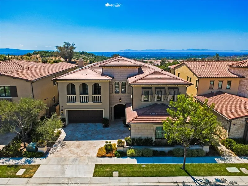 224 Clear Falls, Irvine, CA 92602
