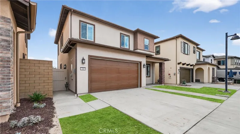 224 Lily Loop, Irvine, CA 92618