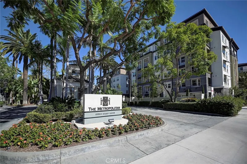 2243 Martin 314, Irvine, CA 92612