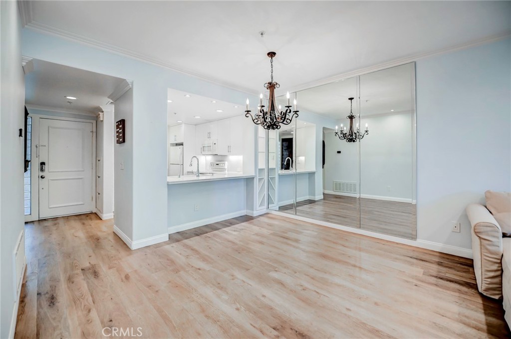 2243 Martin 314, Irvine CA 92612 - photo 8