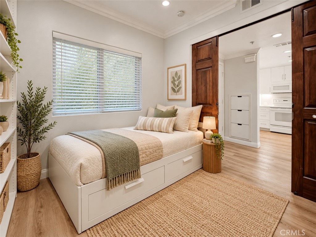 Virtually Staged - 2243 Martin 314, Irvine CA 92612 - photo 15