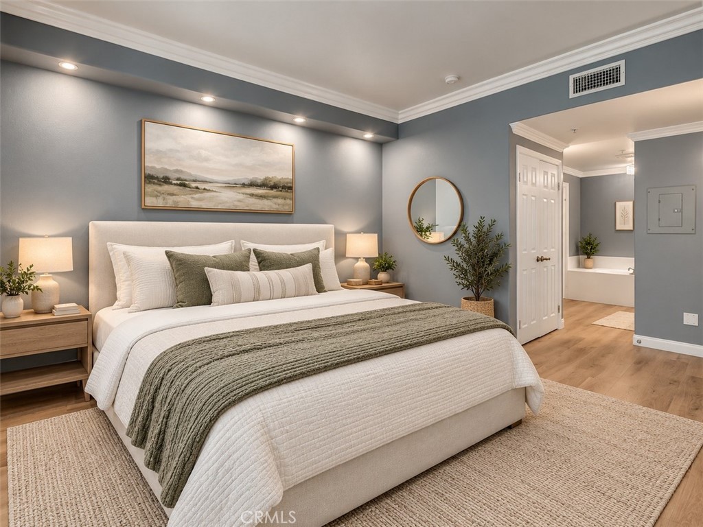 Virtually staged - 2243 Martin 314, Irvine CA 92612 - photo 21