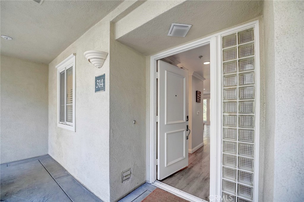 2243 Martin 314, Irvine CA 92612 - photo 32