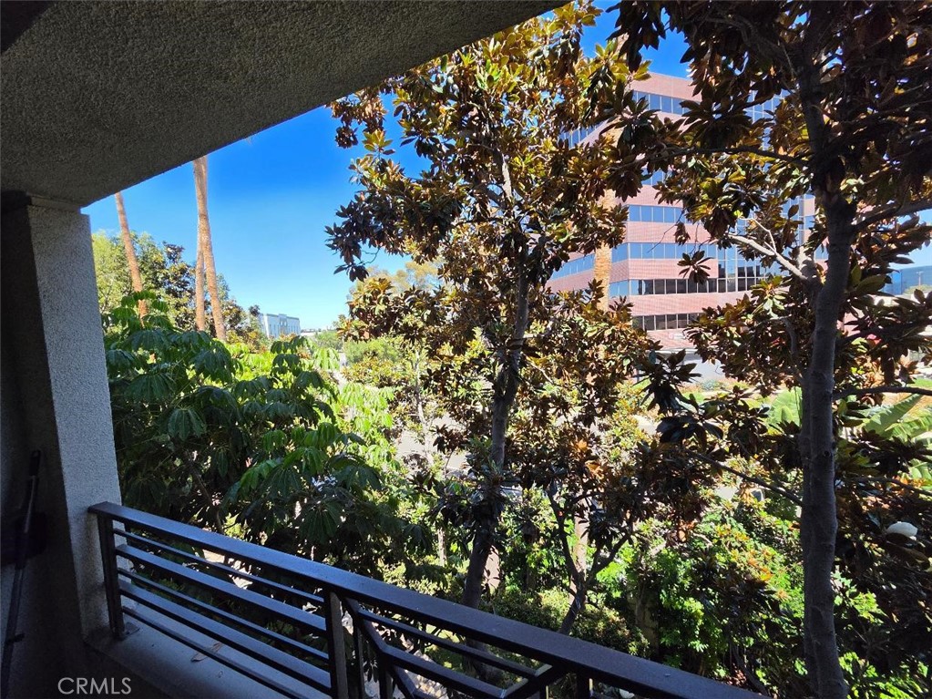 2253 Martin 212, Irvine CA 92612 - photo 18