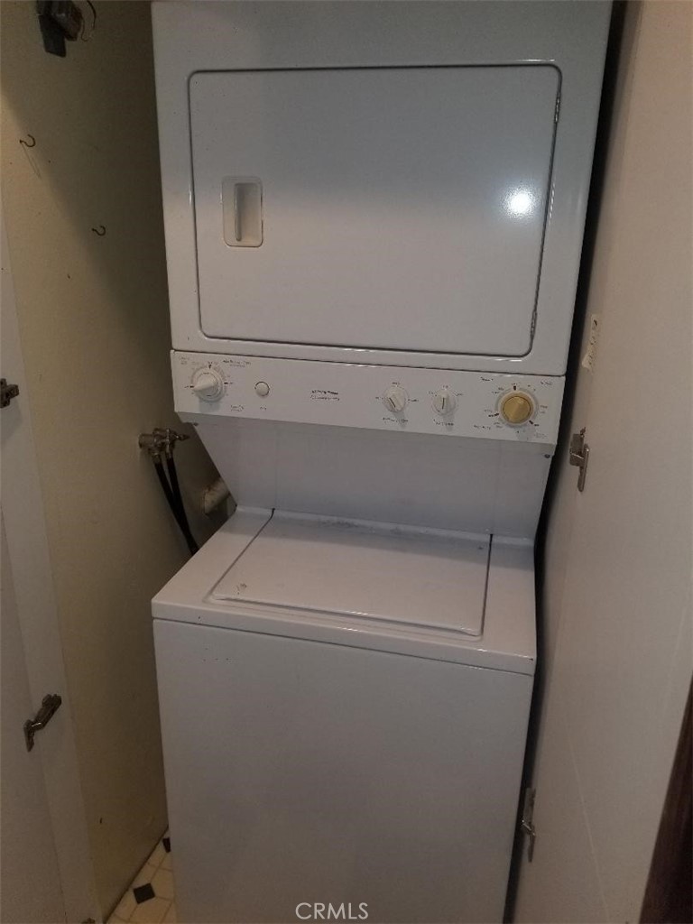 2253 Martin 212, Irvine CA 92612 - photo 37