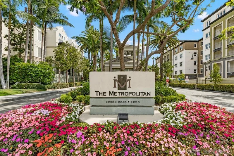 2253 Martin 220, Irvine, CA 92612