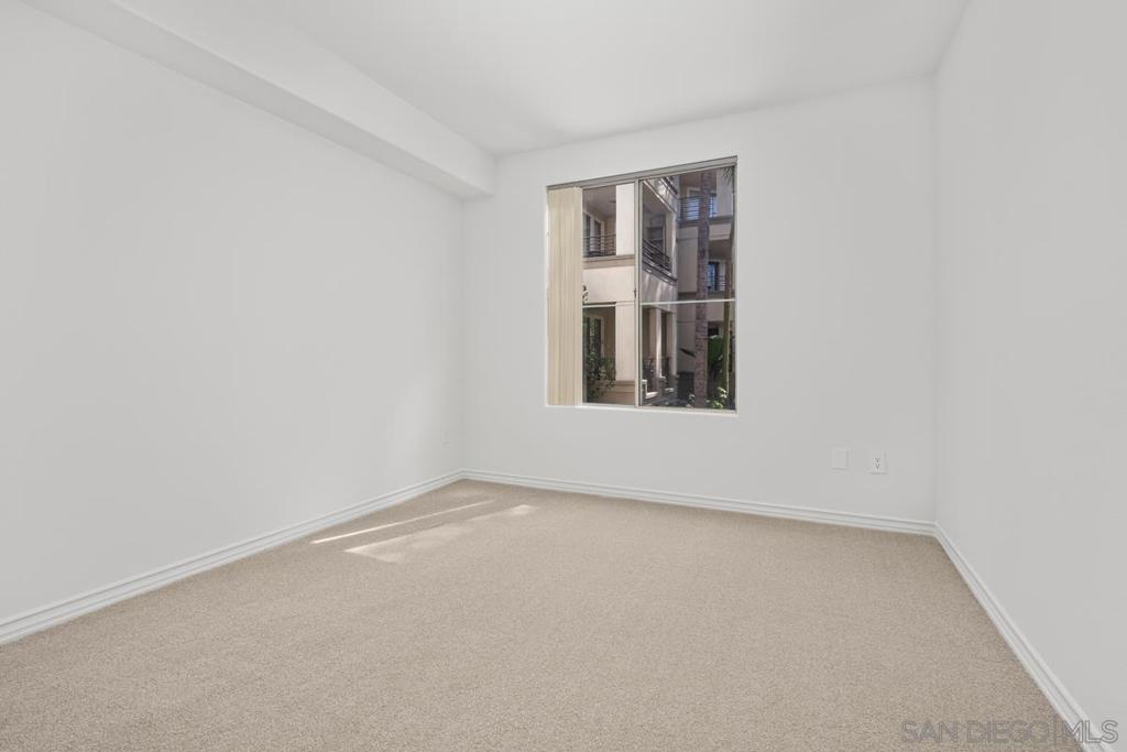 2253 Martin 220, Irvine CA 92612 - photo 27