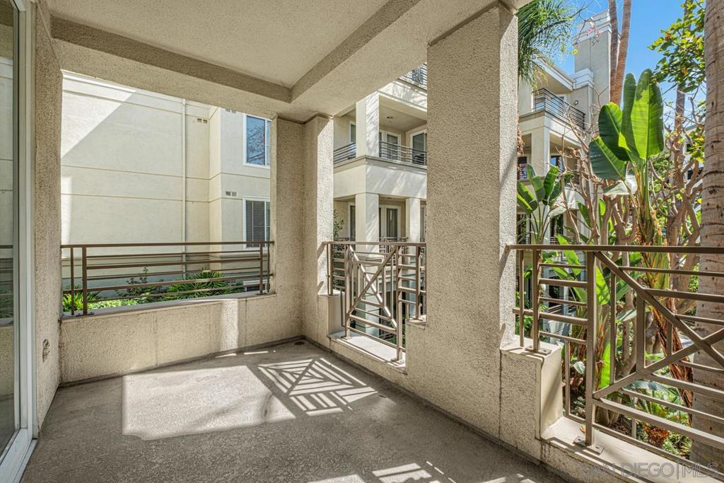 2253 Martin 220, Irvine CA 92612 - photo 33