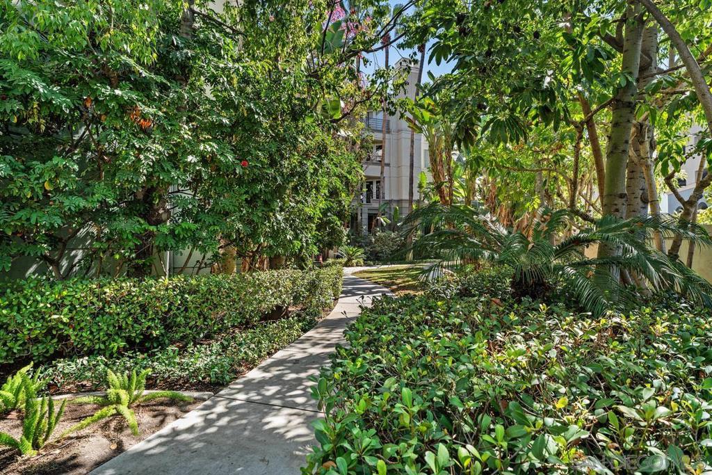 2253 Martin 220, Irvine CA 92612 - photo 36