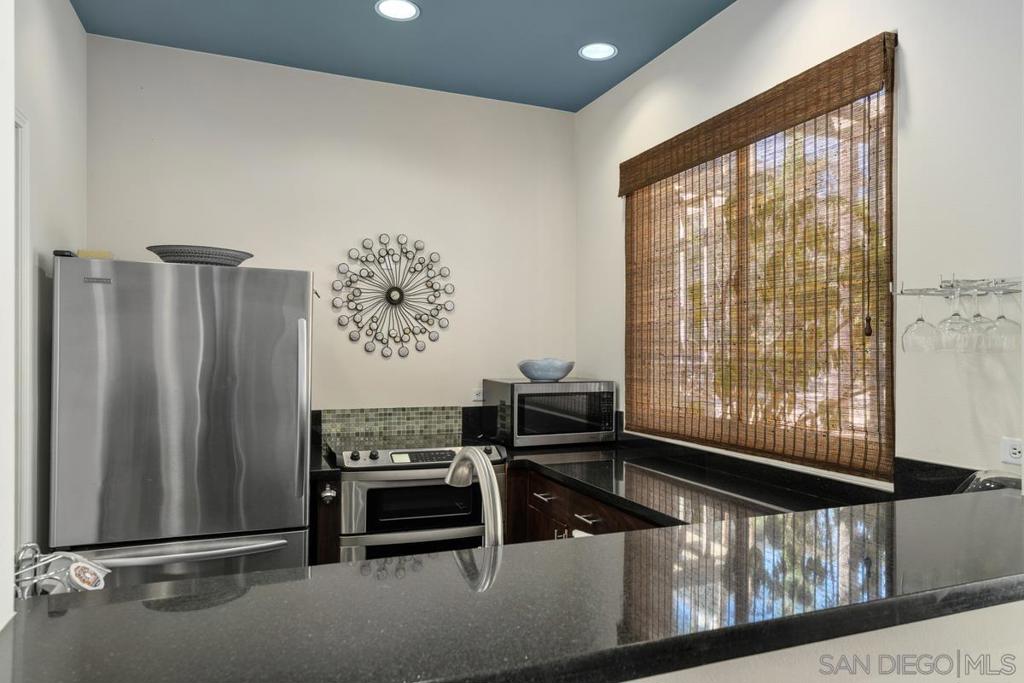 2253 Martin 220, Irvine CA 92612 - photo 58