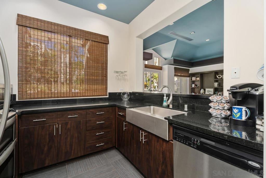 2253 Martin 220, Irvine CA 92612 - photo 59