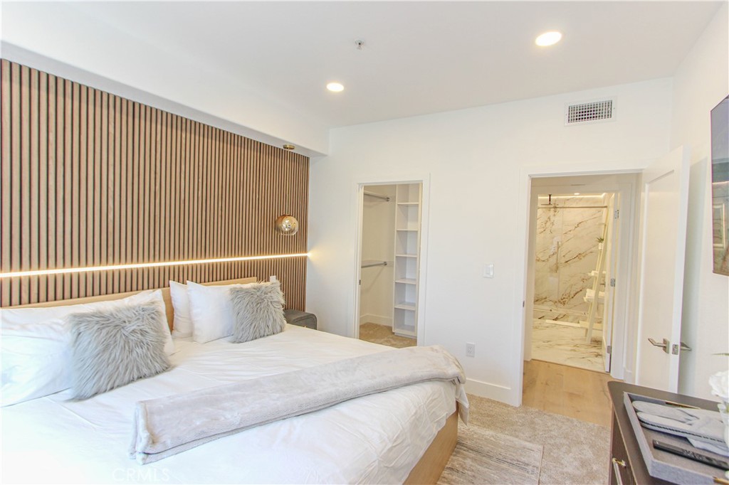 2253 Martin 302, Irvine CA 92612 - photo 13