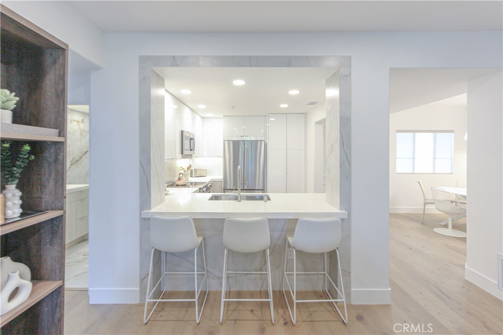 2253 Martin 302, Irvine CA 92612 - photo 24