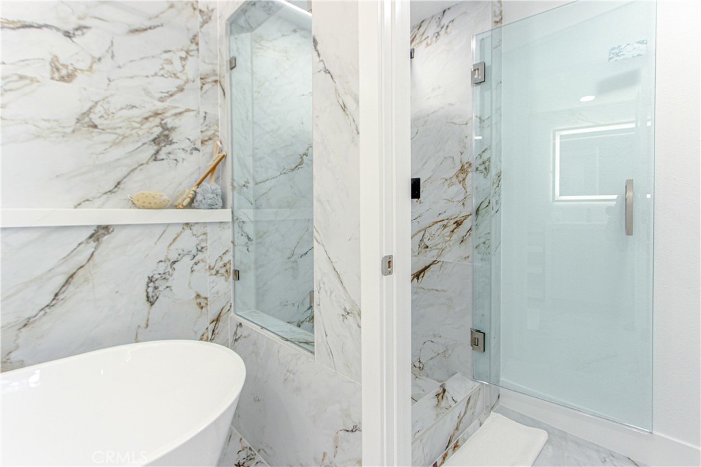 2253 Martin 302, Irvine CA 92612 - photo 27