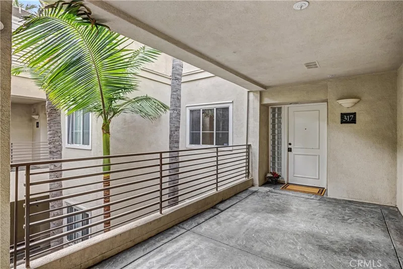 2253 Martin 317, Irvine