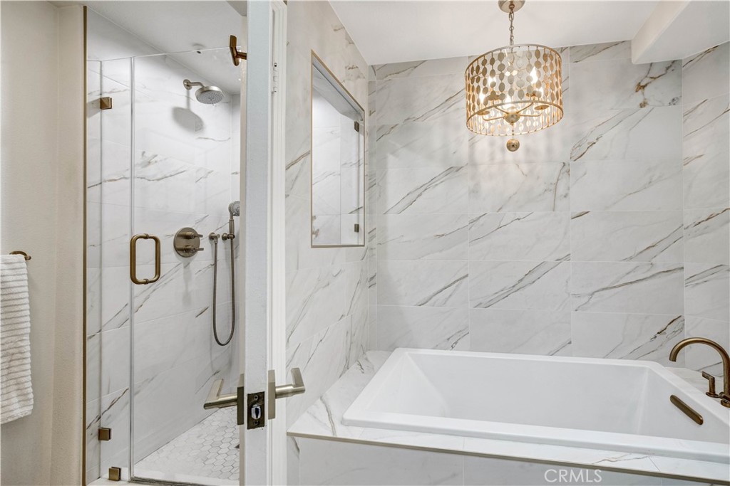 2253 Martin 420, Irvine CA 92612 - photo 4