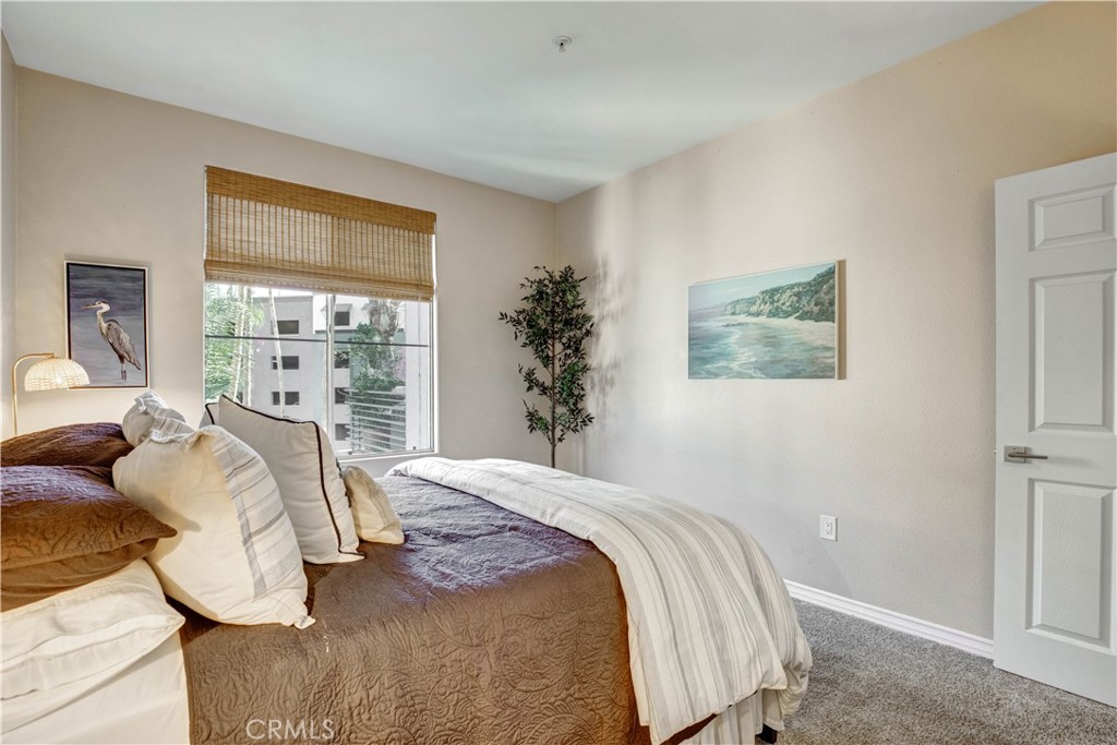2253 Martin 420, Irvine CA 92612 - photo 20