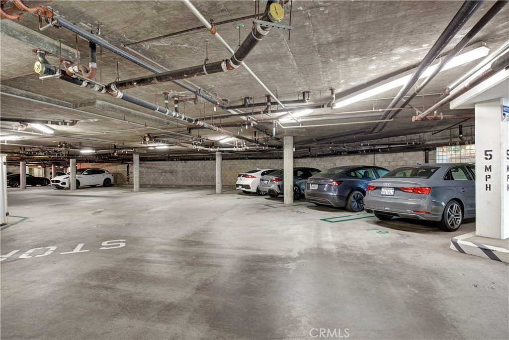 2253 Martin 420, Irvine CA 92612 - photo 39