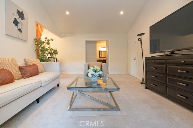 226 Springview, Irvine CA 92620 - photo 4