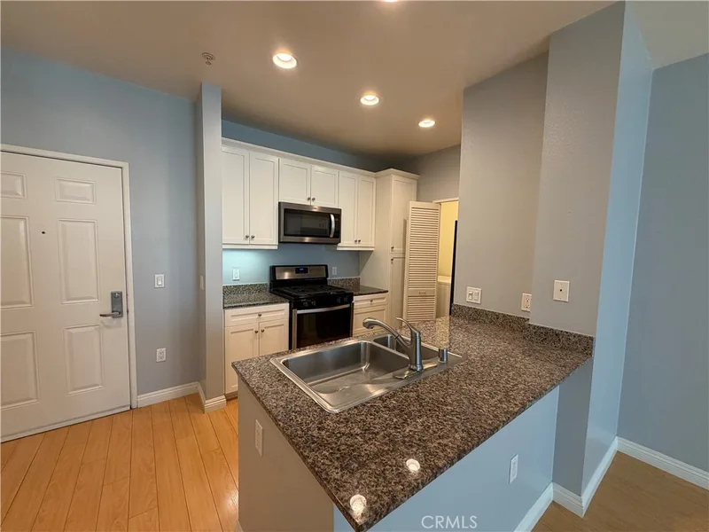2272 Scholarship, Irvine