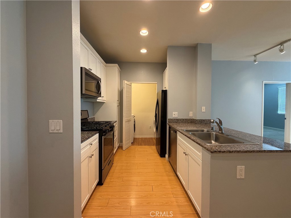 2272 Scholarship, Irvine CA 92612 - photo 2
