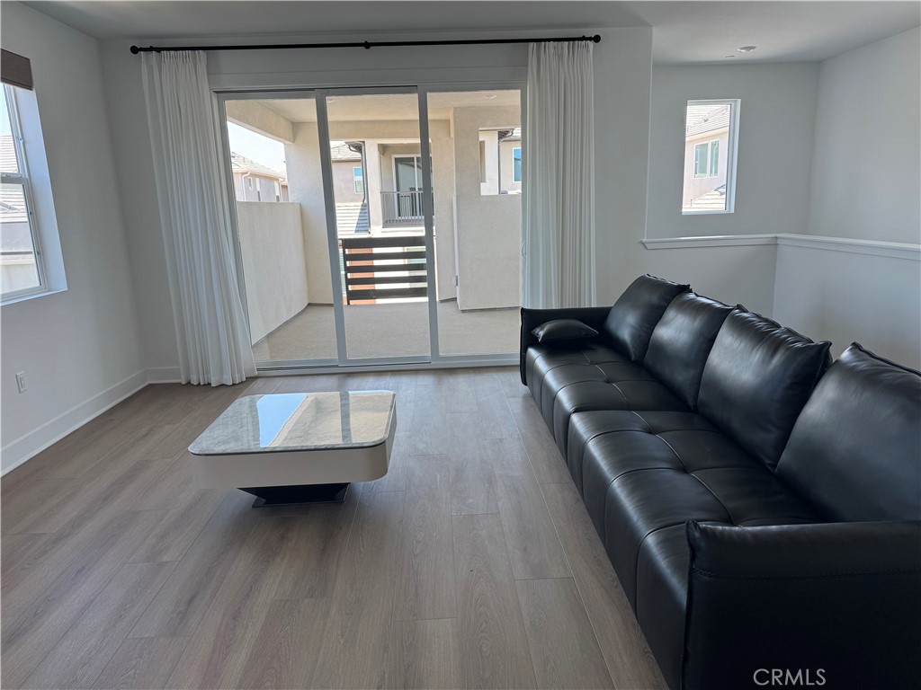 228 KNOT, Irvine CA 92618 - photo 1
