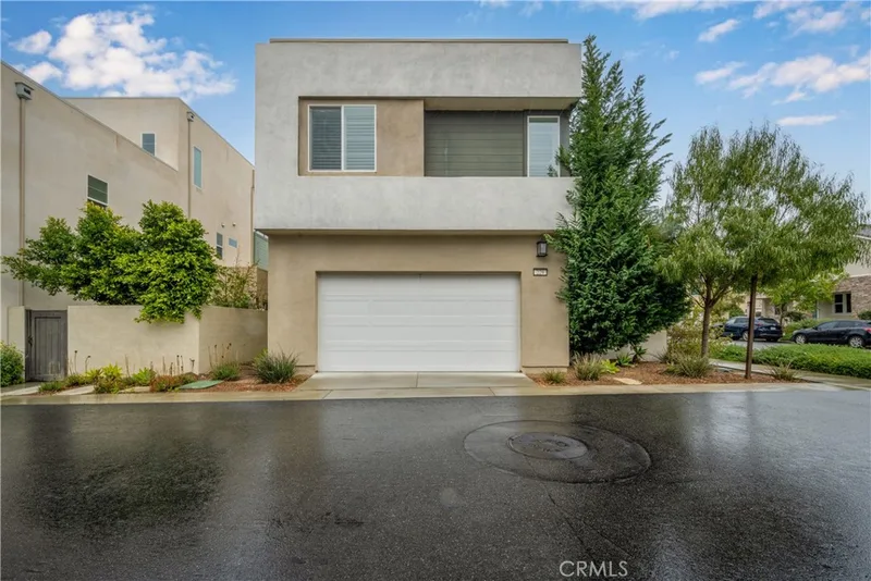 229 Chorus, Irvine, CA 92618