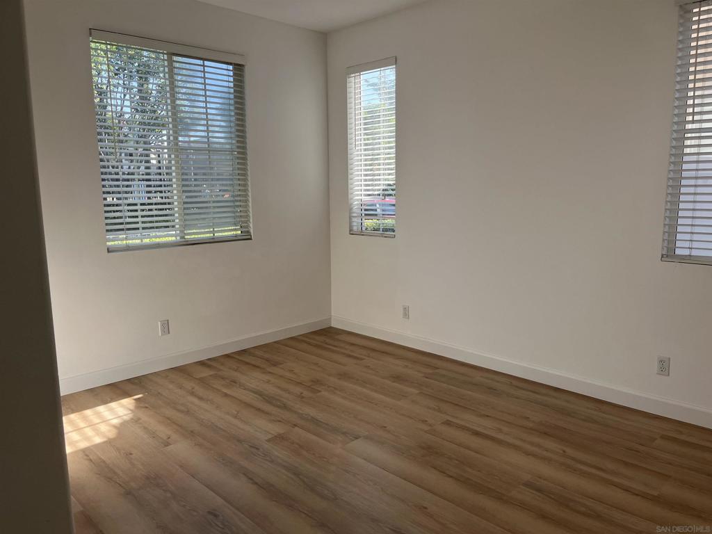 229 Kensington Park, Irvine CA 92606 - photo 5