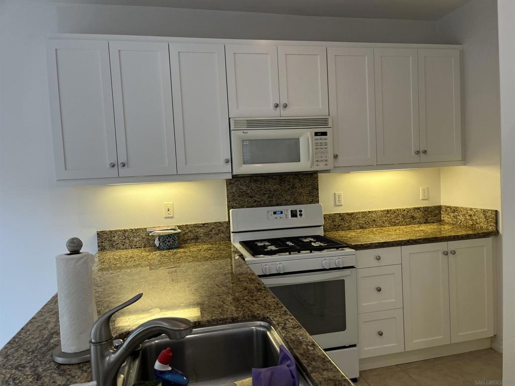 229 Kensington Park, Irvine CA 92606 - photo 14