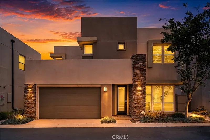 229 Radial, Irvine, CA 92618