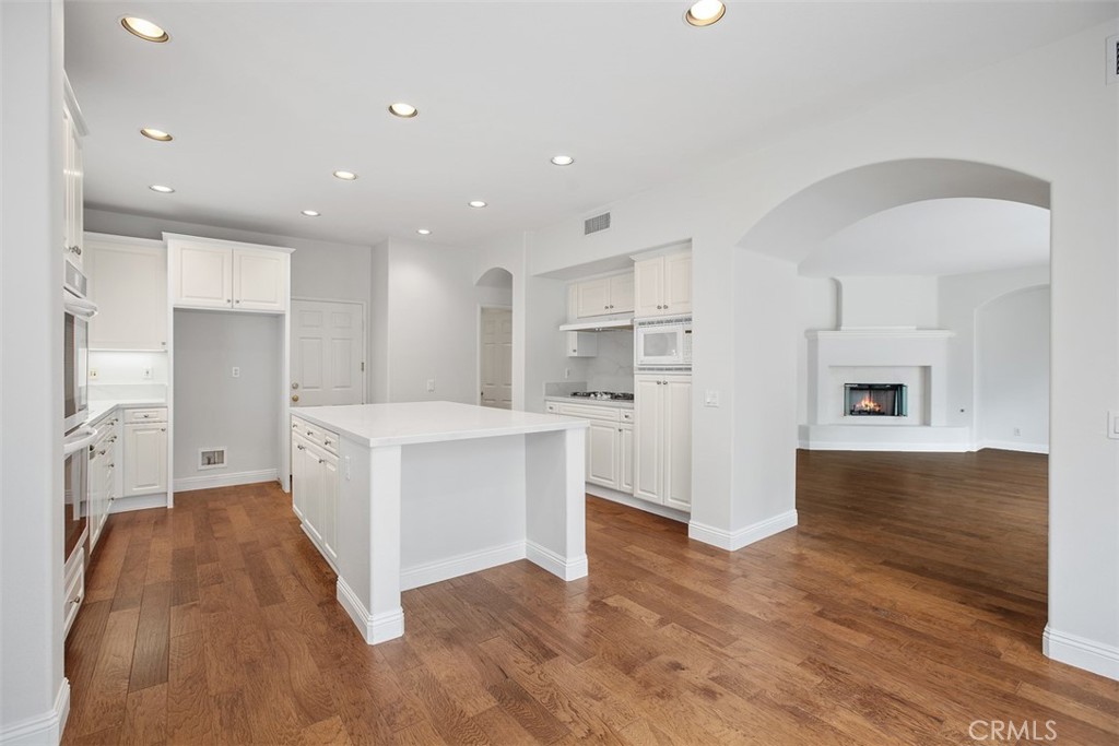 23 Highfield Glen, Irvine CA 92618 - photo 5