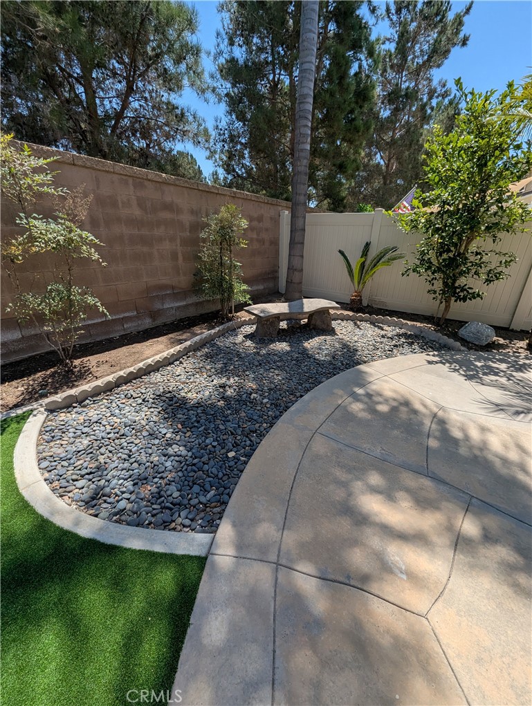 23 Highfield Glen, Irvine CA 92618 - photo 18