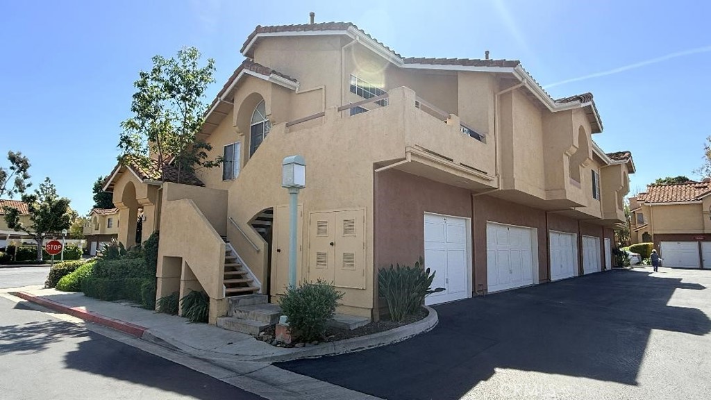 23 Marbella, Irvine CA 92614 - photo 1