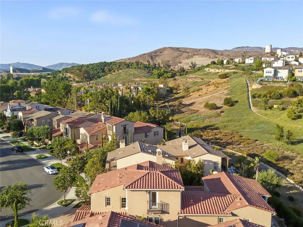23 Seclusion, Irvine CA 92618 - photo 5