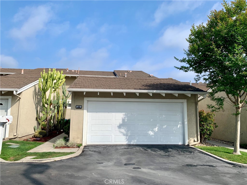 23 Sunfish 33, Irvine CA 92604 - photo 1