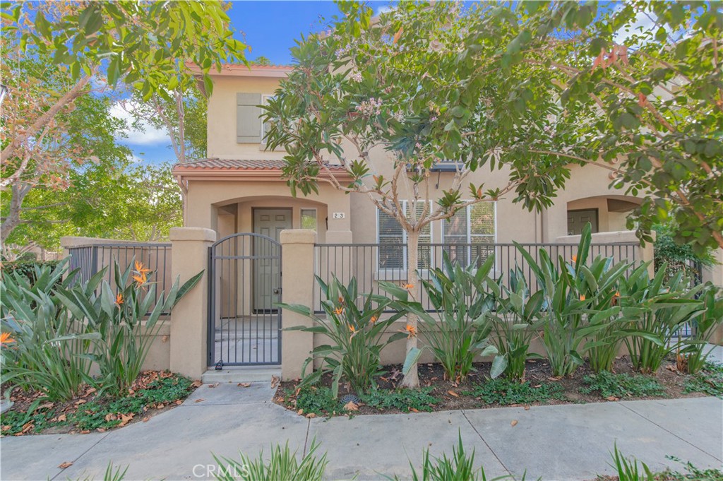 23 Willowdale, Irvine CA 92602 - photo 2