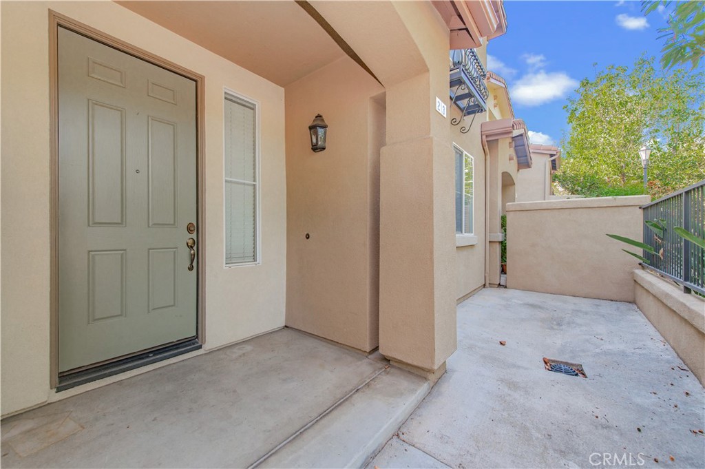 23 Willowdale, Irvine CA 92602 - photo 3