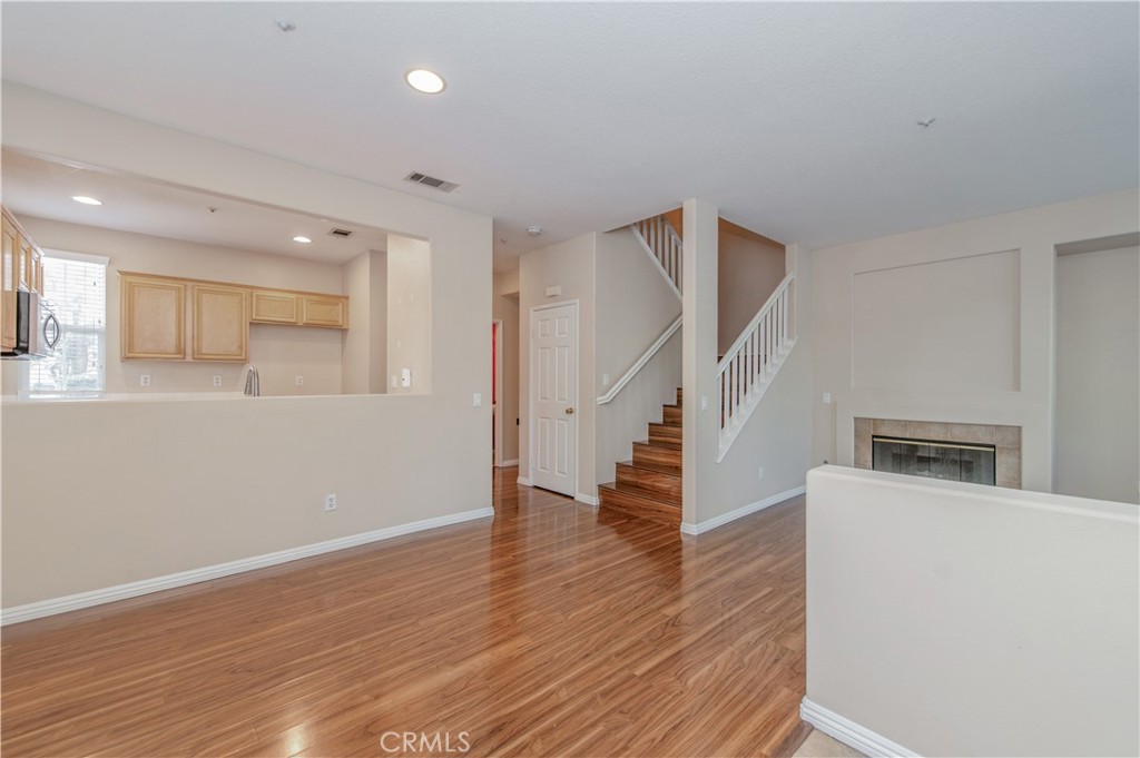 23 Willowdale, Irvine CA 92602 - photo 4