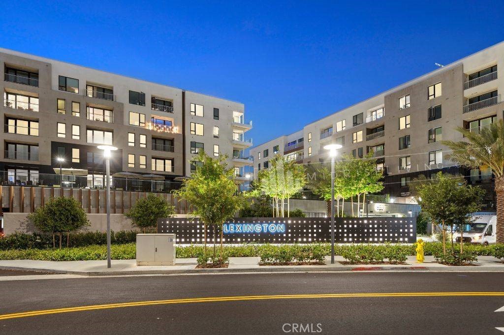 2307 Rivington, Irvine CA 92612 - photo 32