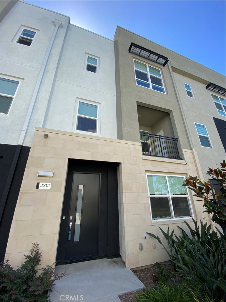 2312 Synergy, Irvine CA 92614 - photo 1