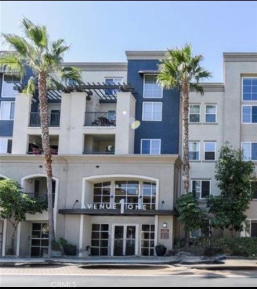 Gated Upscale complex unit at AVENUE ONE - 2324 Scholarship, Irvine CA 92612 - photo 1