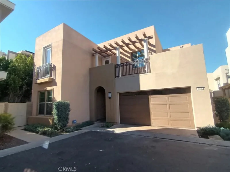 233 Radial, Irvine, CA 92618