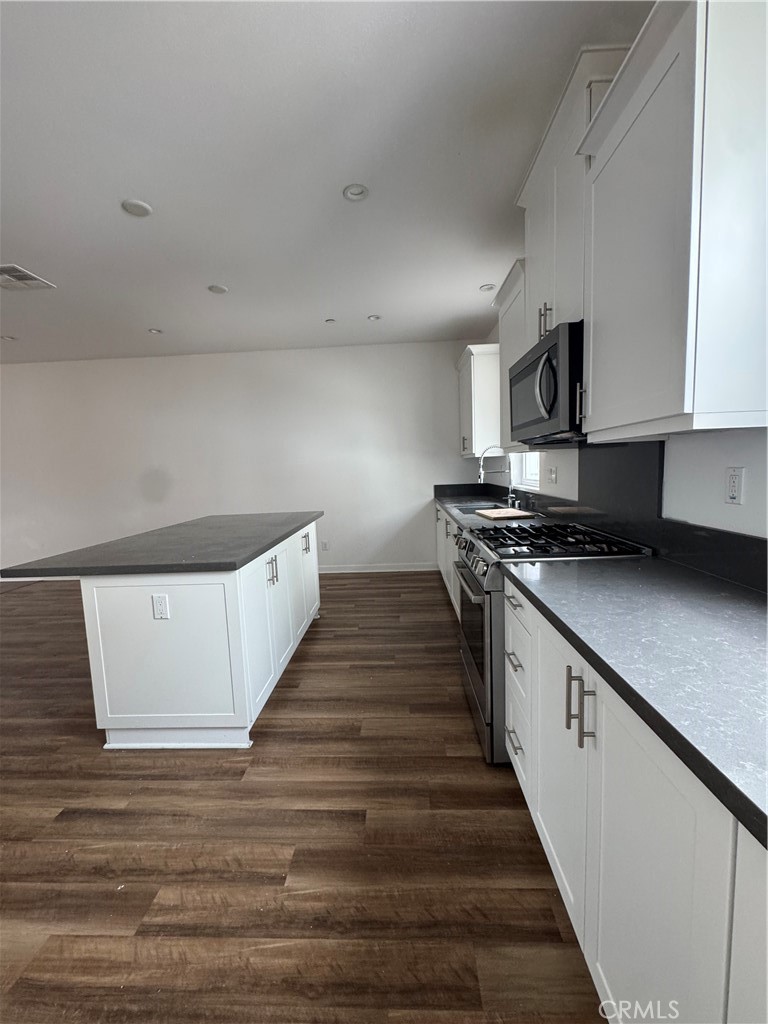 2338 Synergy, Irvine CA 92614 - photo 11