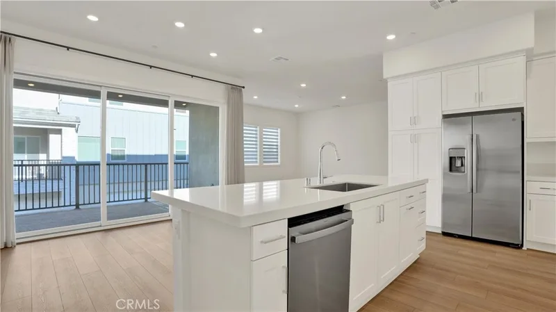 236 Knot, Irvine, CA 92618