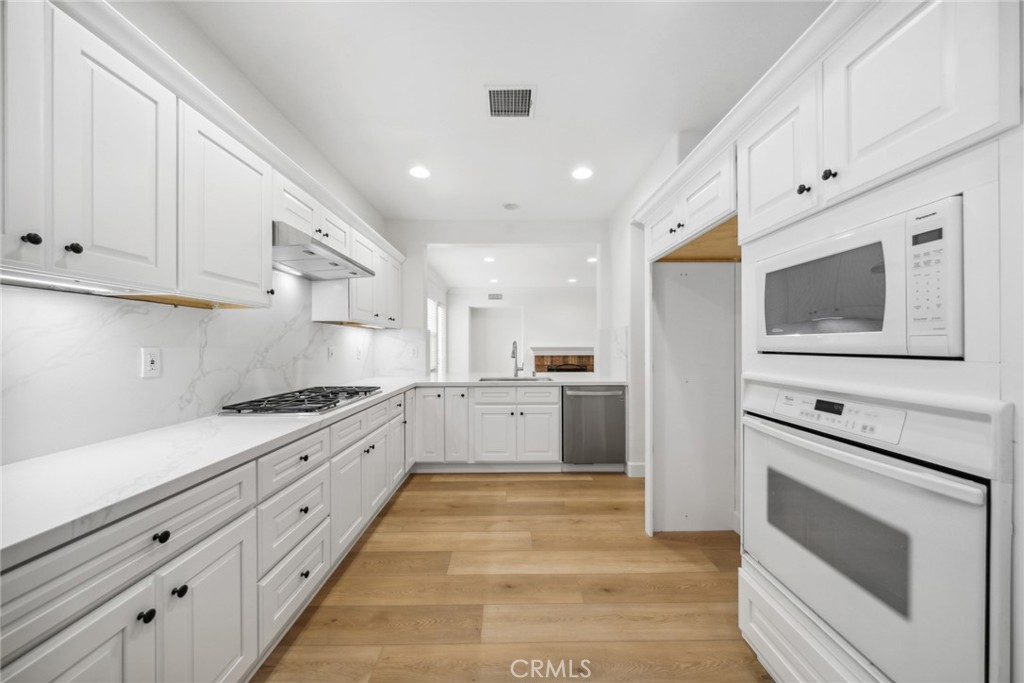 236 Terra Cotta, Irvine CA 92603 - photo 5