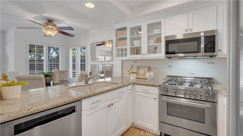 24 Christamon S, Irvine CA 92620 - photo 15