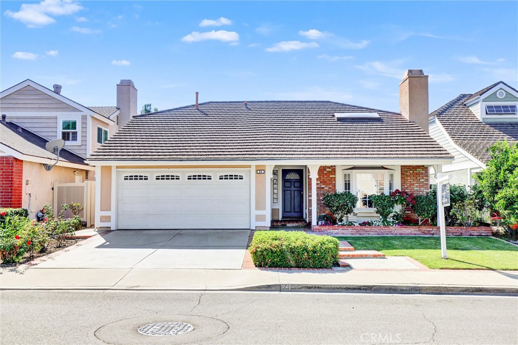 24 Field, Irvine CA 92620 - photo 1