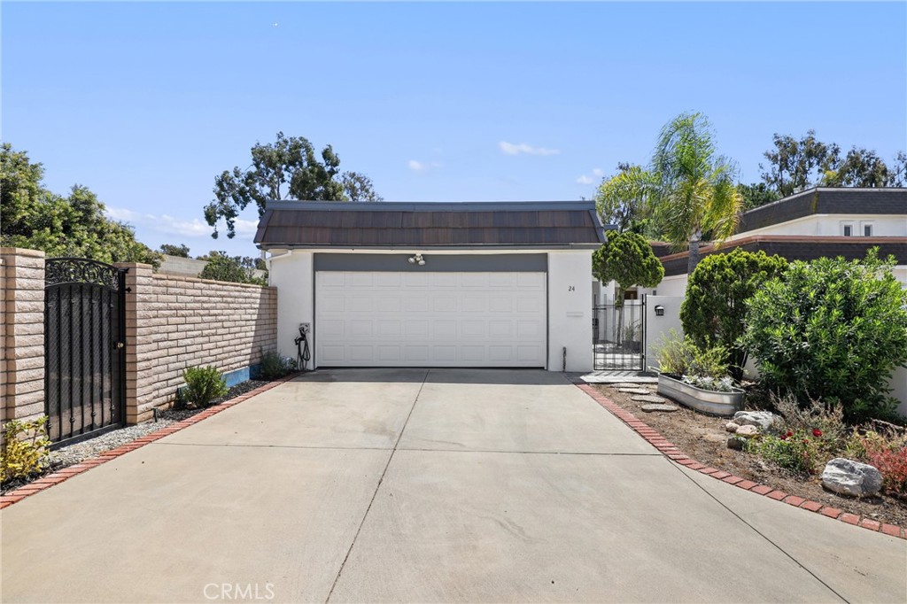 24 Rockrose, Irvine CA 92612 - photo 2