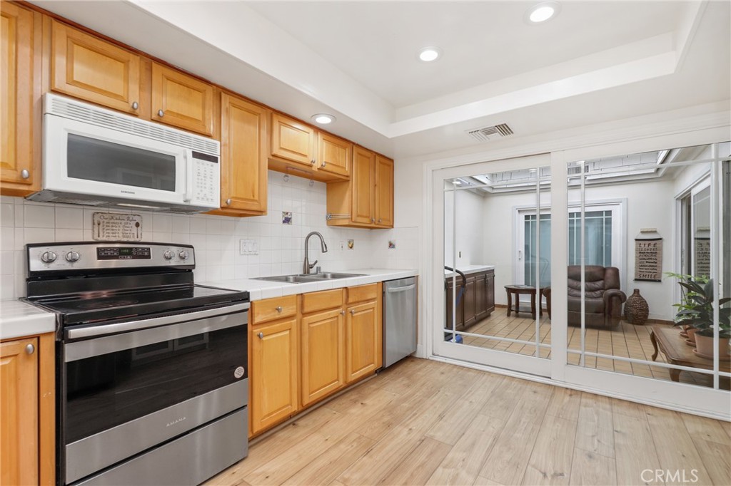 24 Rockrose, Irvine CA 92612 - photo 13